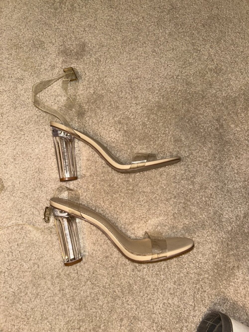 Heels - Picture 3 of 5